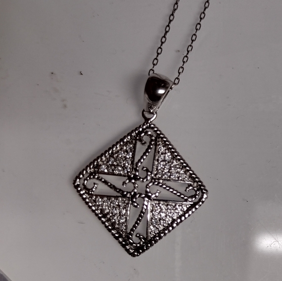 NWOT Sterling silver and diamond necklace - Picture 2 of 8